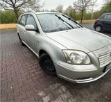 Toyota Avensis 2.2 - Toyota Avensis in Gelsenkirchen