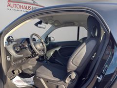 SMART fortwo coupe electric drive EQ Klimaautom DAB SH SMART fortwo coupe electric drive EQ Klimaautom DAB SH