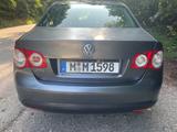 Volkswagen Jetta 1.6 Comfortline Comfortline - VW Jetta von privat