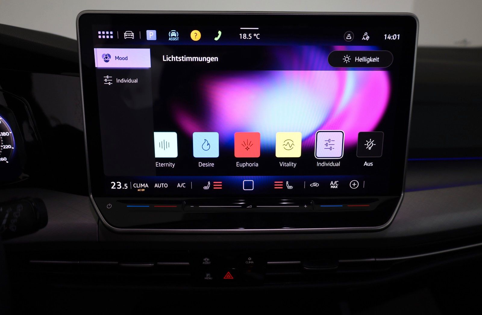 Fahrzeugabbildung Volkswagen Golf VIII Variant Goal, LED, SH, Carplay, ACC