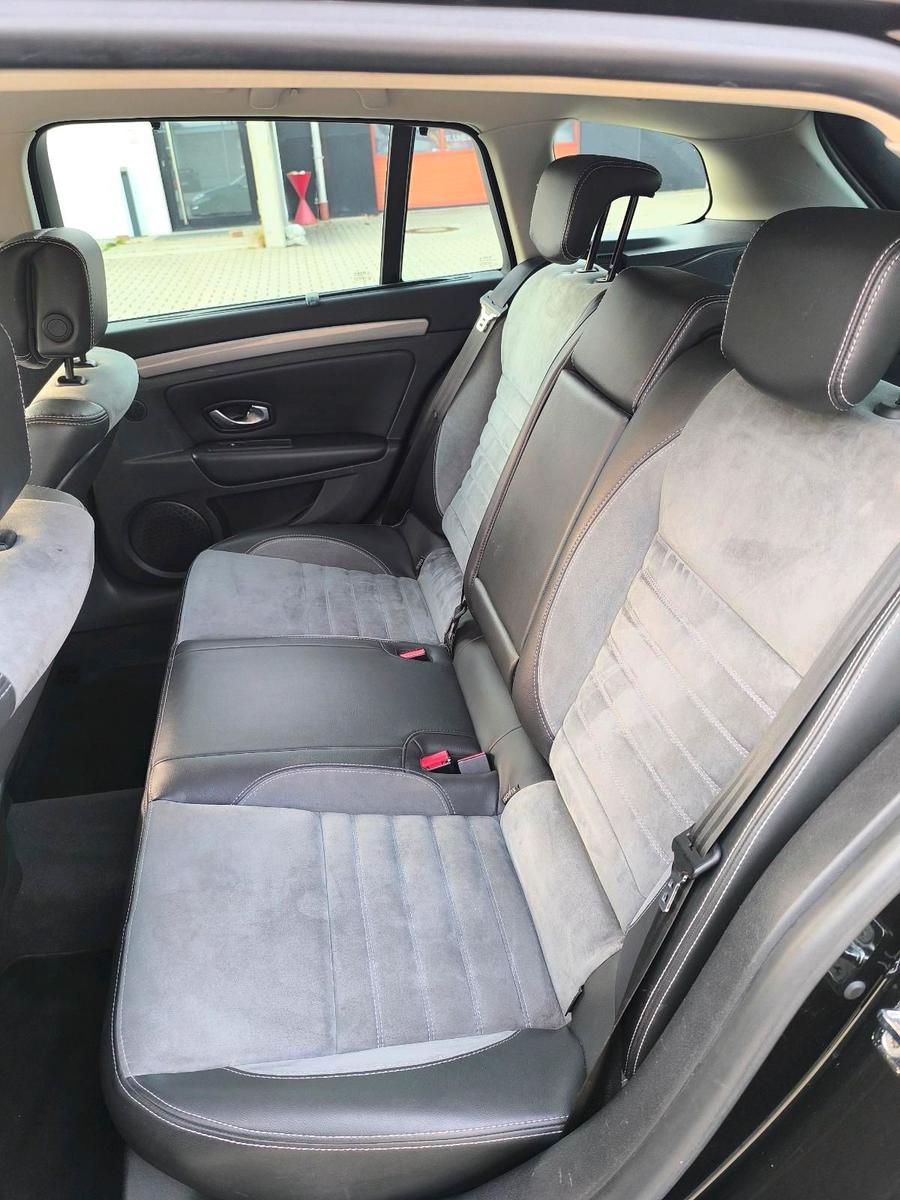 Renault Laguna 2012 — photo 9