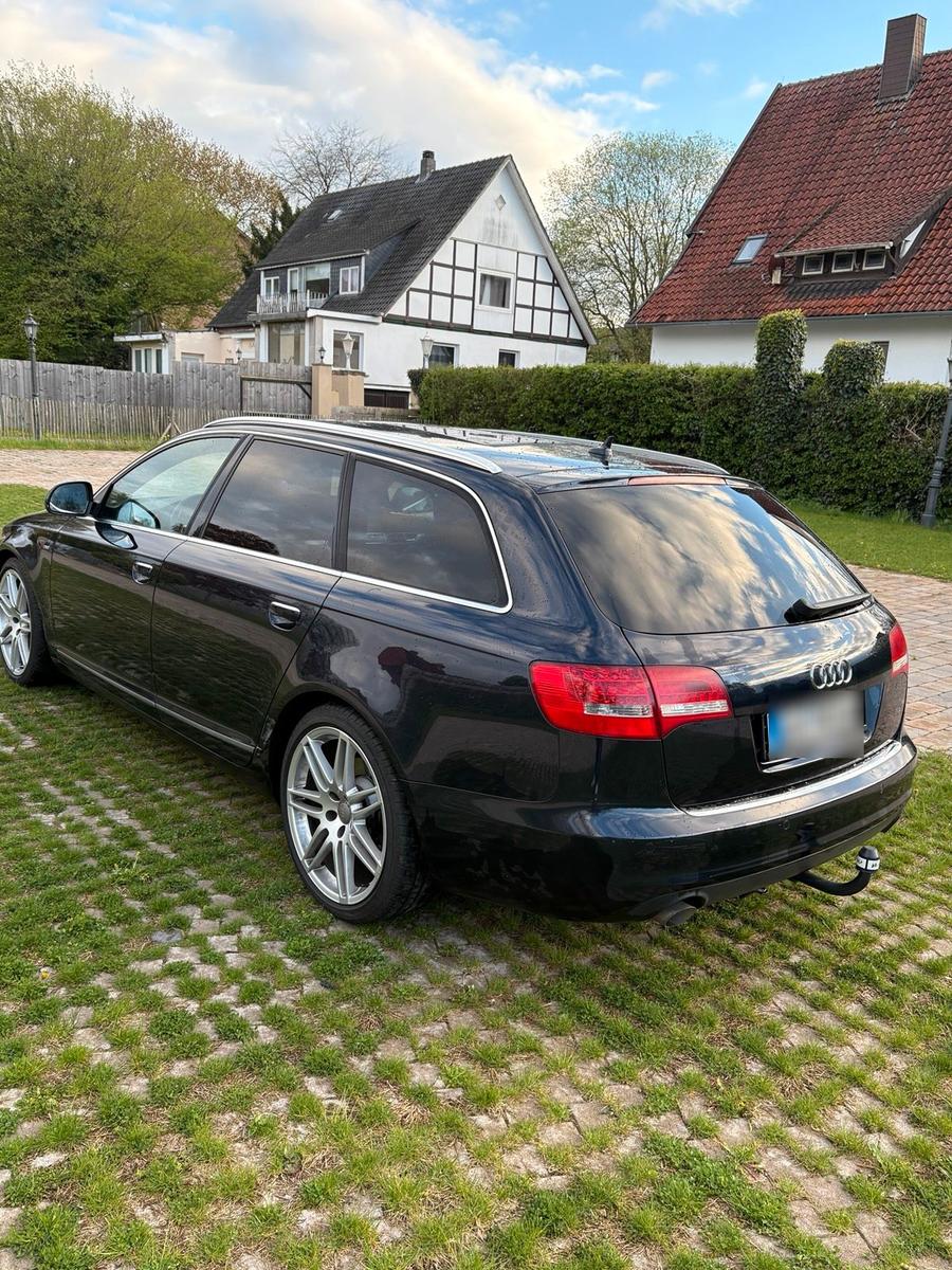 Audi A6 2011 — interior