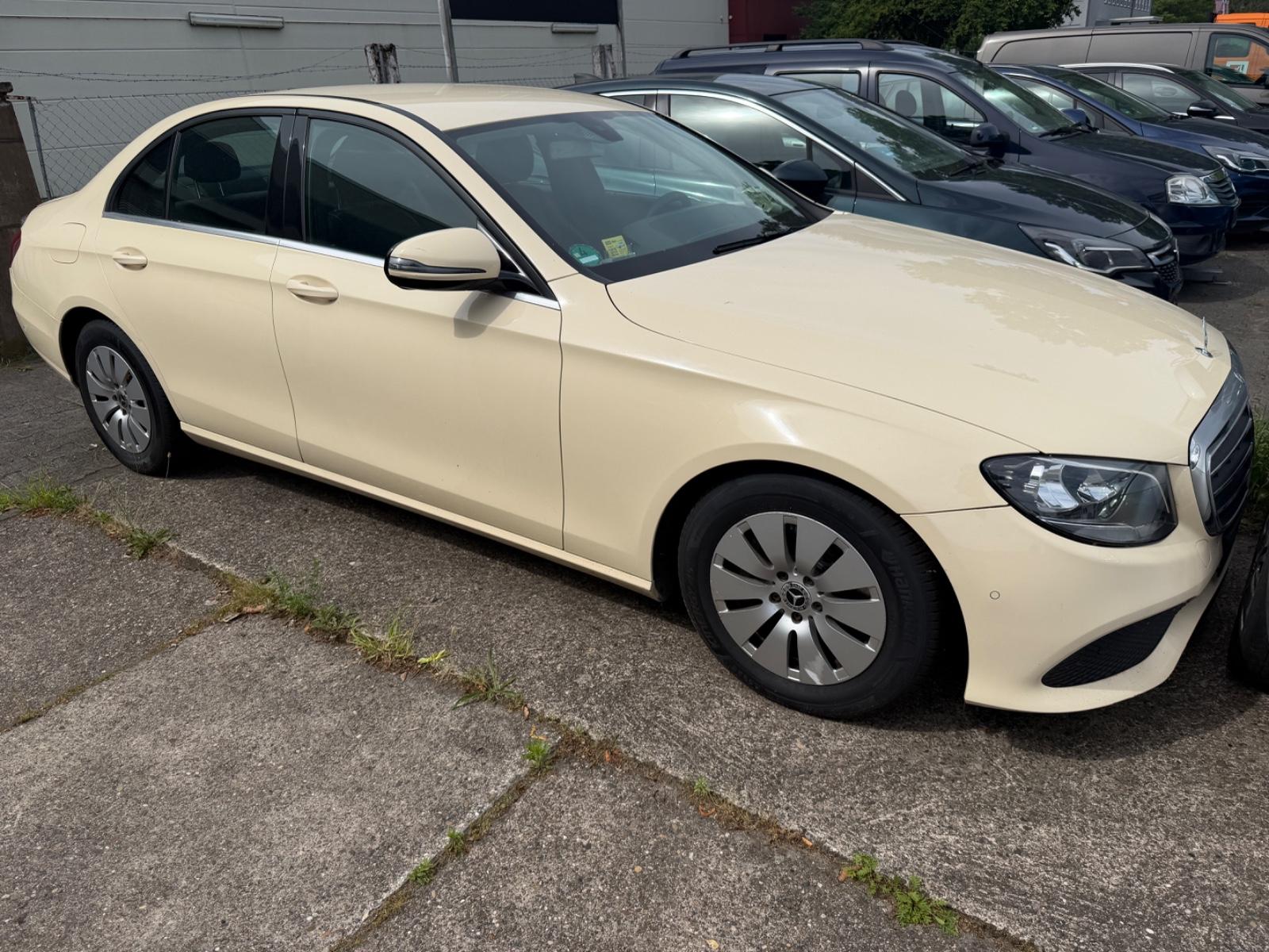 Mercedes-Benz E 200 D Limousine Taxi Motorprobleme
