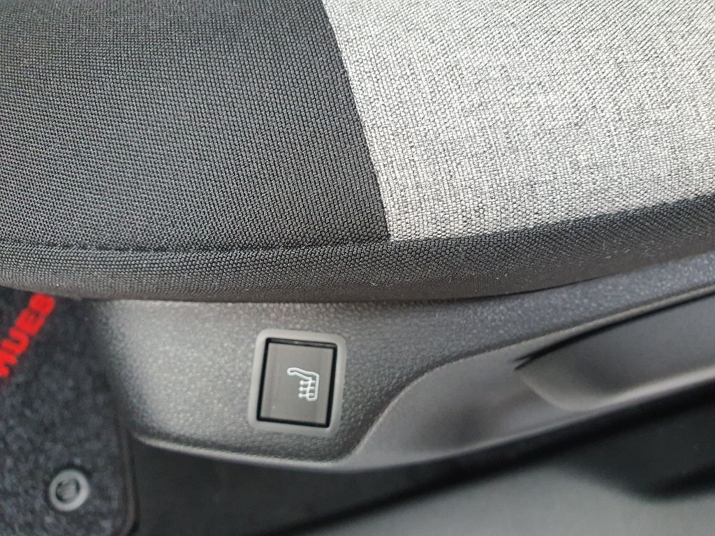 Fahrzeugabbildung Citroën Berlingo M BlueHDi 130 S&S Navi Apple CarPlay