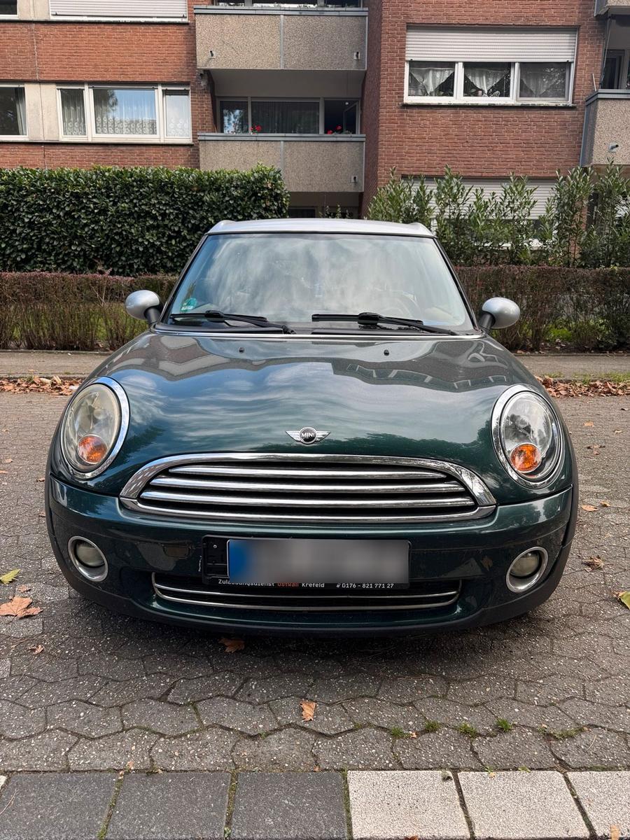 MINI Cooper Clubman
