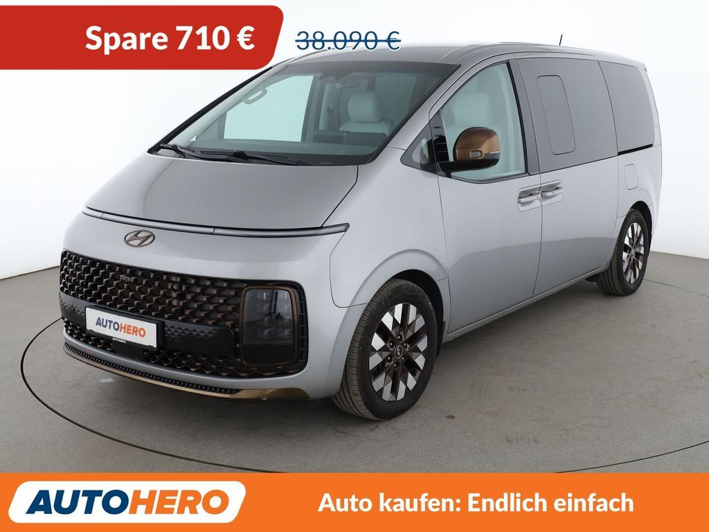 Image of Hyundai STARIA