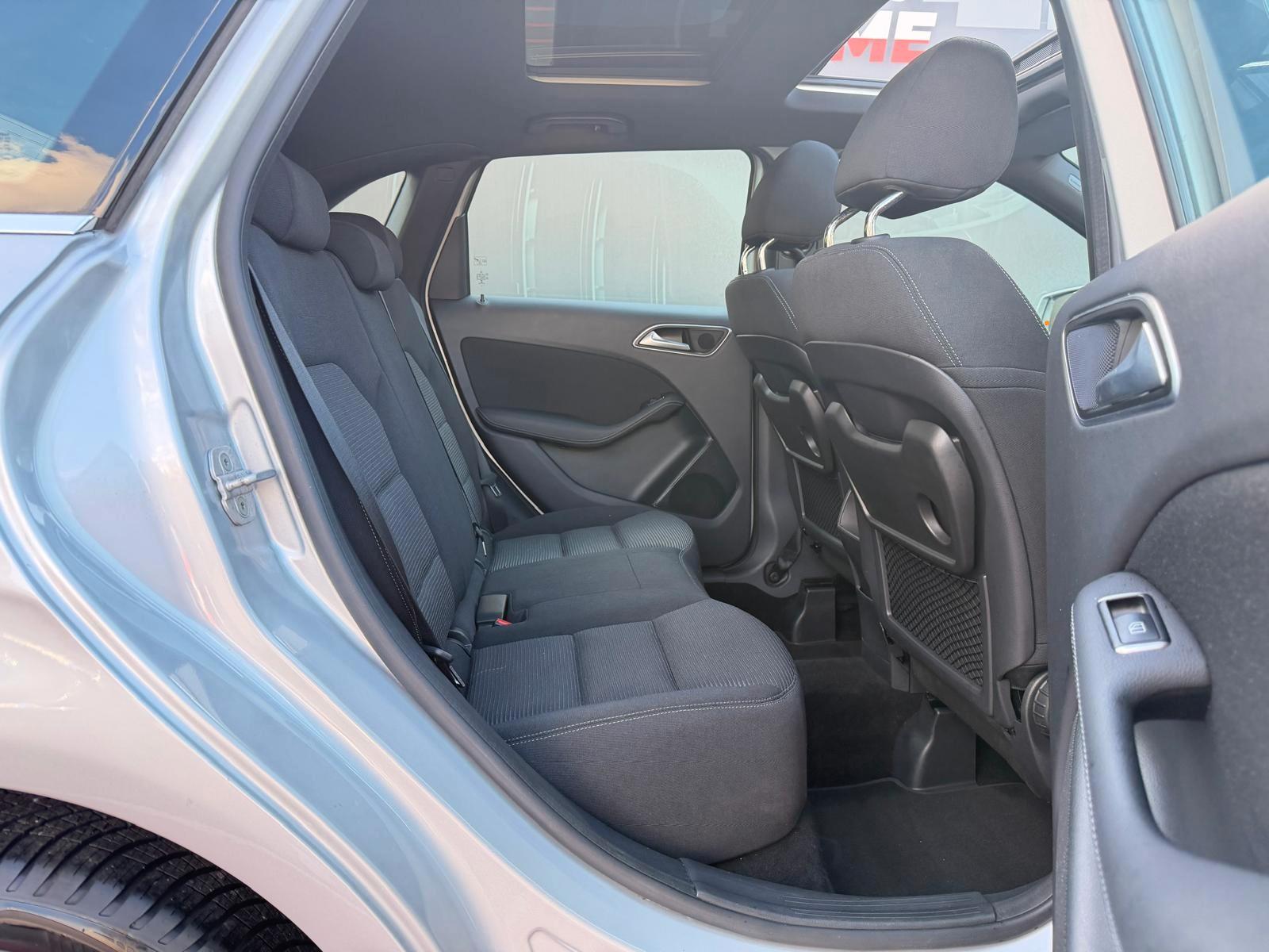 Mercedes-Benz B 180 CDI*Temp*Pano*Navi*Led*PDC