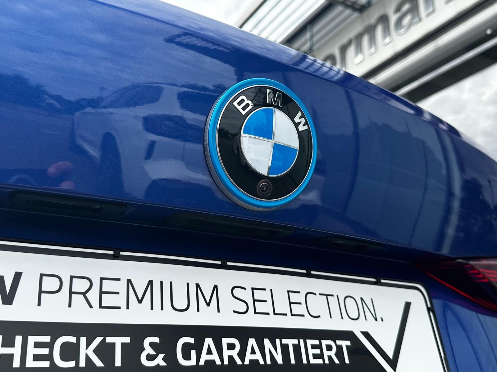 BMW i4 xDrive40 M Sport //HeadUp Stop&Go HiFi AHK