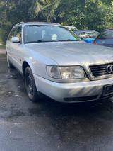 Audi A6 2.8 Avant Auto quattro quattro - Audi A6 aus 1995: Kombi