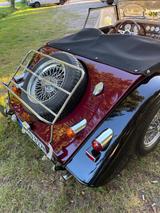 Morgan Plus 8