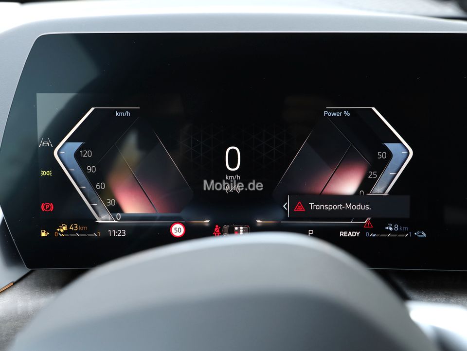 BMW 225 Active Tourer - Bild 13