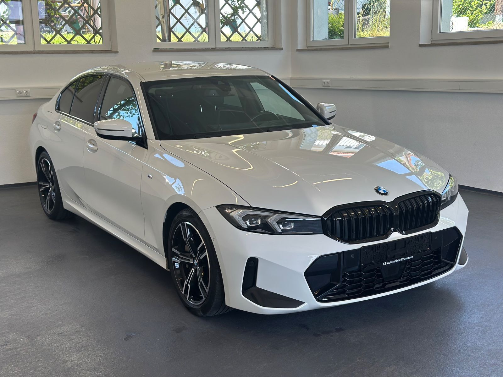 BMW 330 d M Sport Limousine Curved