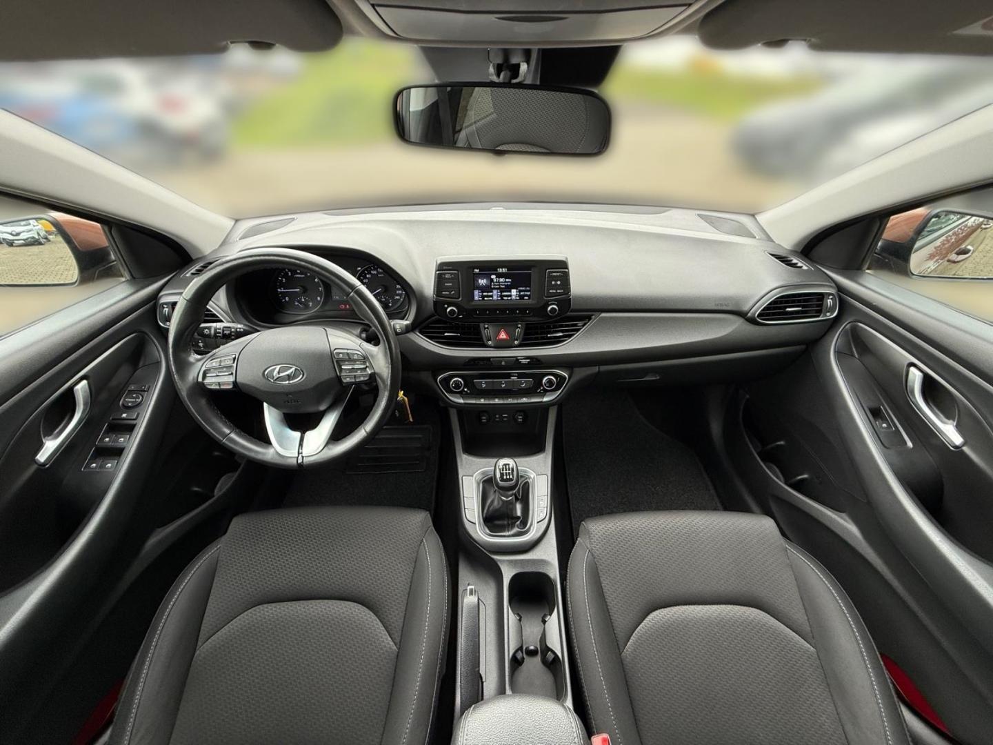 Hyundai i30 cw Premium 1.4T LED Bluetooth Kamera Sitzhzg