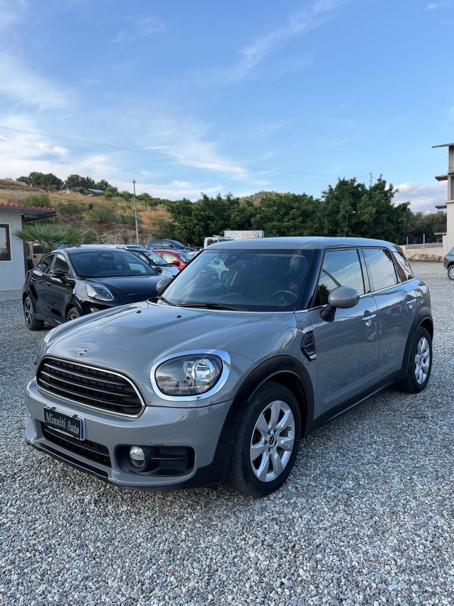 MINI Mini Cooper D Countryman 2.0 imagem 2