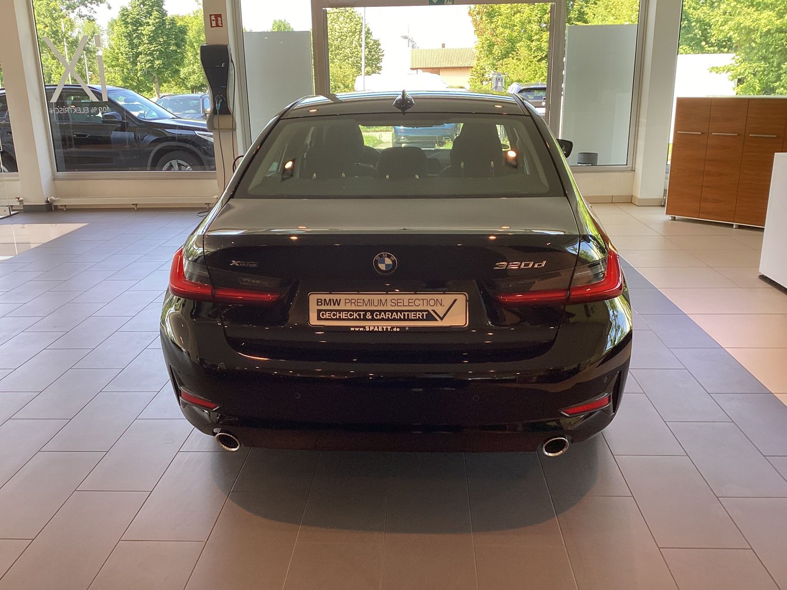 BMW 320d xDrive Limousine Advantage HiFi DAB WLAN foto 3