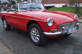 MGB Cabrio, ein sehr schöner Klassiker - rote MG MGB