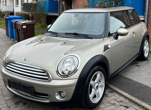 MINI COOPER *KLIMA-LEDER-PANO*