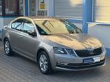 Skoda Octavia Lim. Style Automatik - Skoda Octavia: Beige