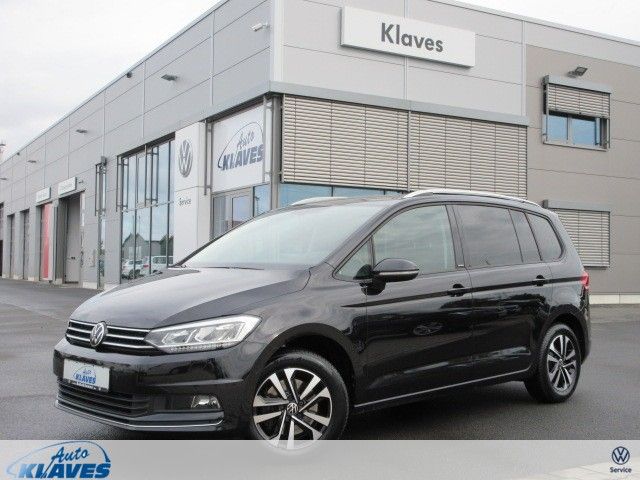 Volkswagen Touran United DSG Navi AHK ACC LED Kamera DAB