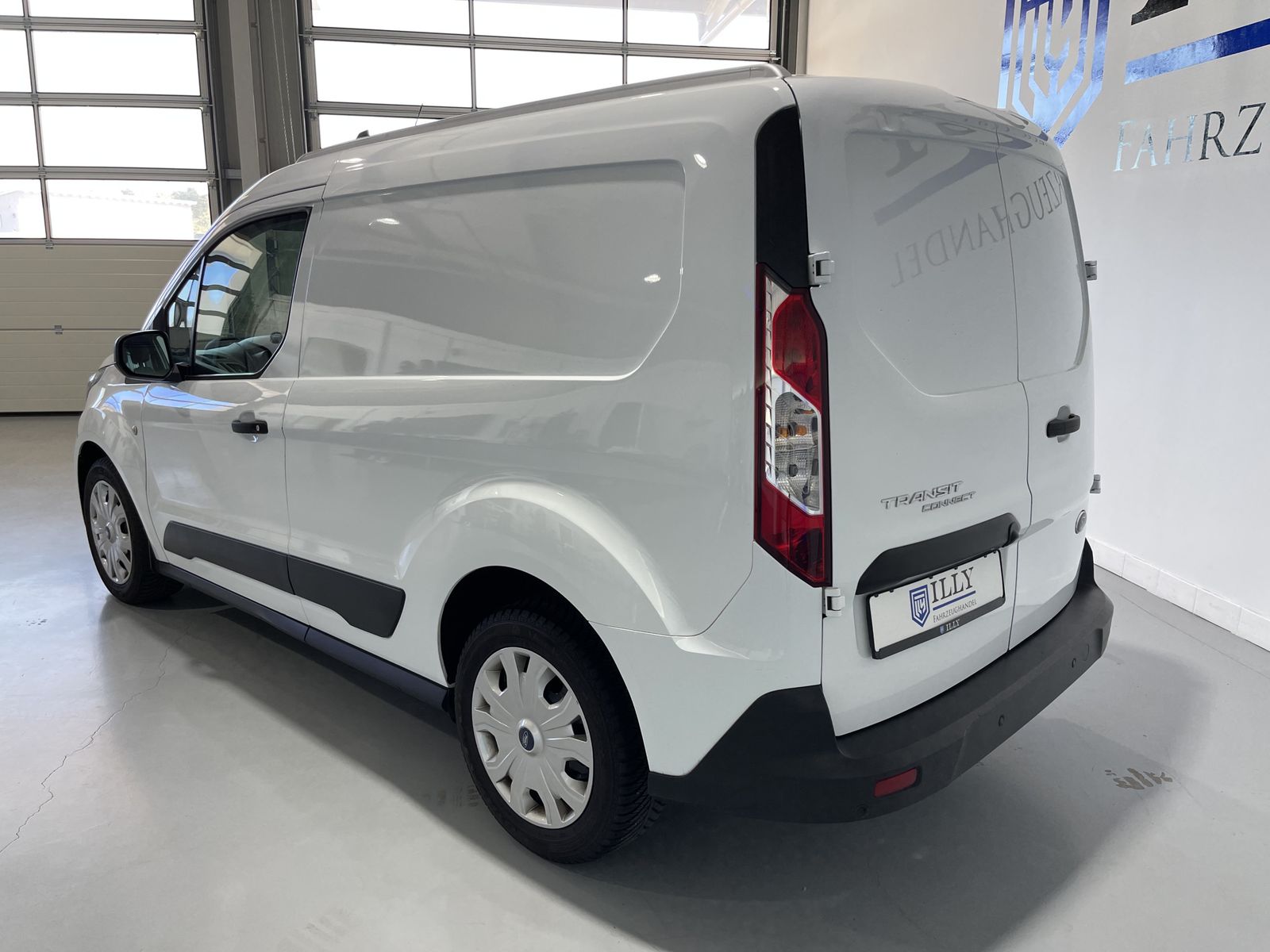 Fahrzeugabbildung Ford Transit Connect Kasten Trend*1.5 TDCi EcoBlue*