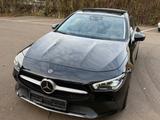 Mercedes-Benz CLA 200 *vollausstattung*