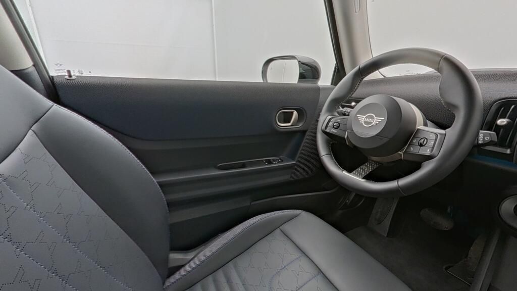 MINI Cooper C - Bild 11