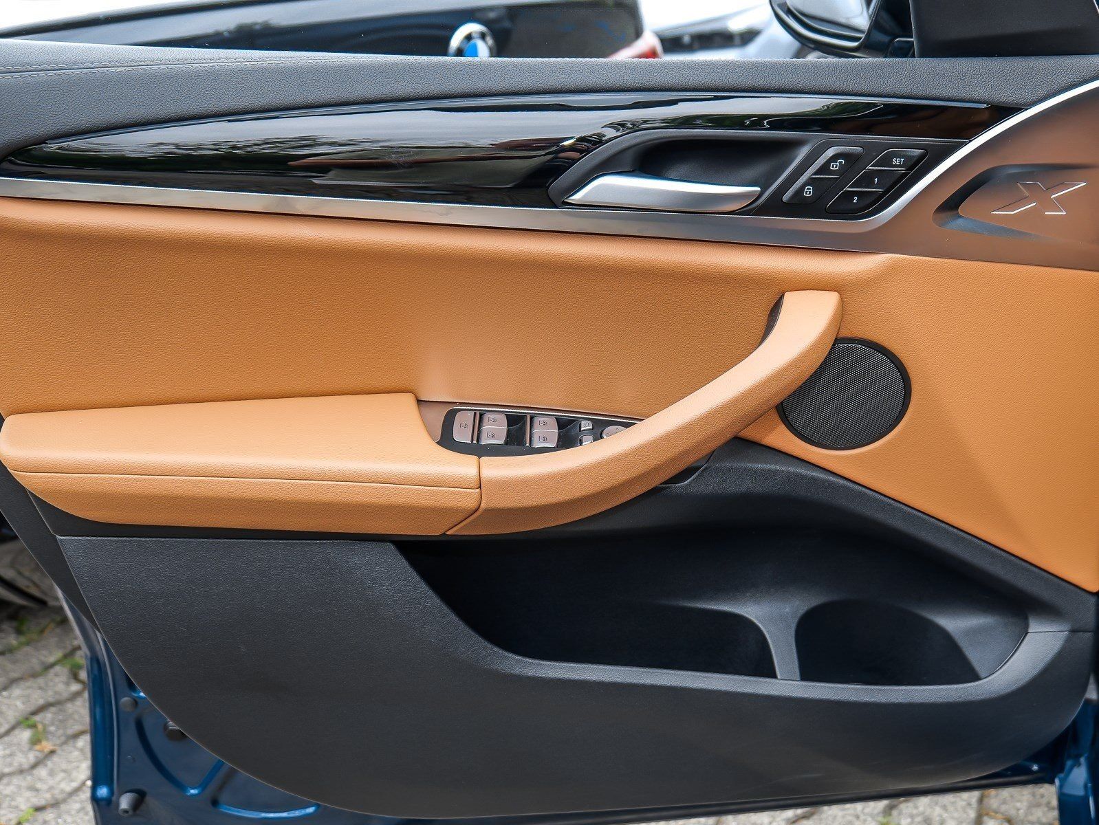BMW iX3 - Bild 22