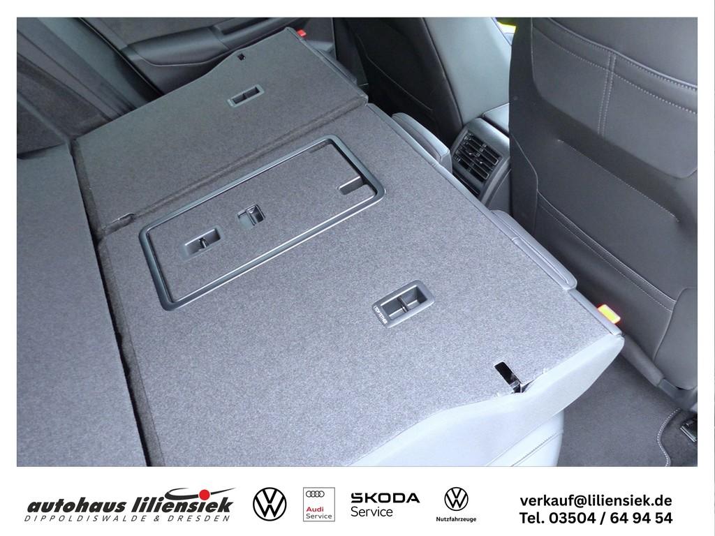 Volkswagen Golf 8 1.5 eTSI DSG R-Line ACC/LED/RFK, миниатюра 24