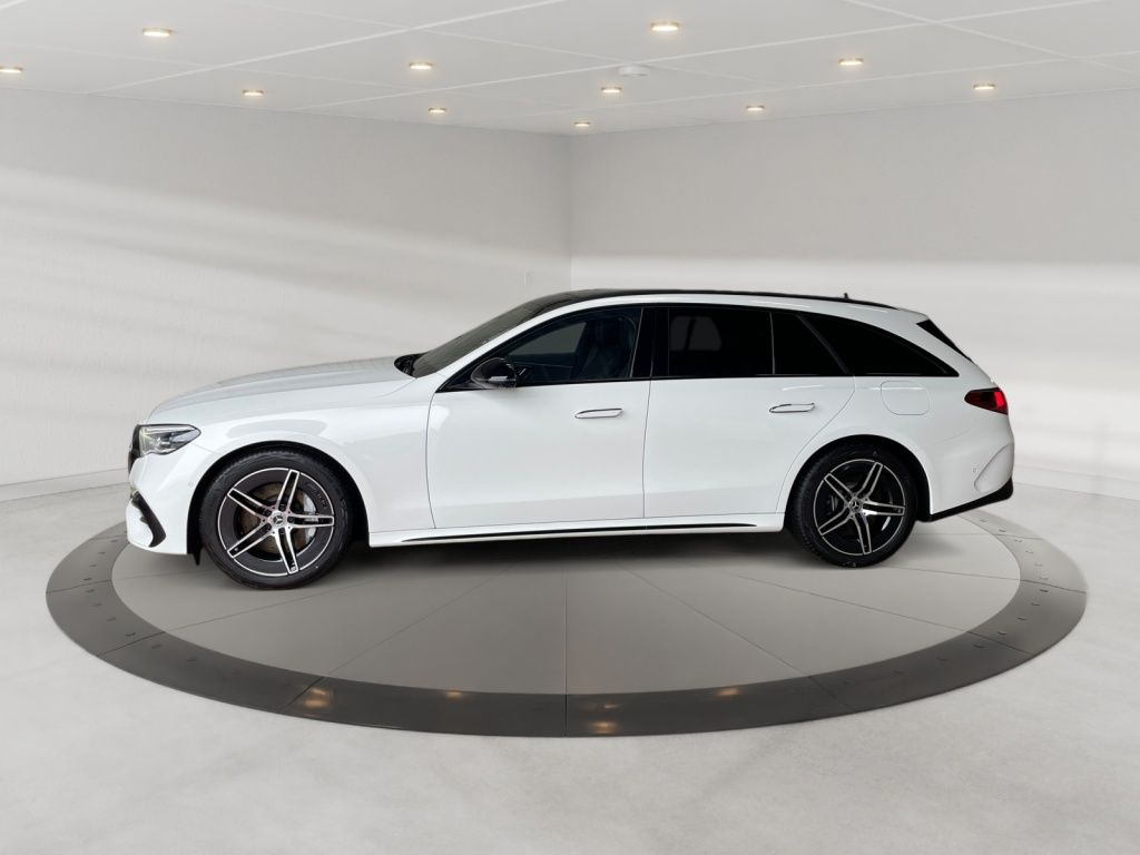 Mercedes-Benz E 300 T de 4matic AMG AMG+MBUX+Burm+Night+AHK foto 4