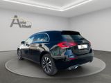 Mercedes-Benz A180 Advanced DCT AMBI TEMP MBUX NAV SHZ 1. Hd - Mercedes-Benz A-Class: Mb