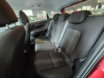 Hyundai i20 - 11