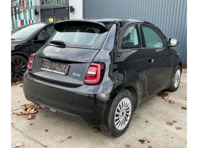 Fiat 500e e Action Automatik Radio & Winter-Paket Son