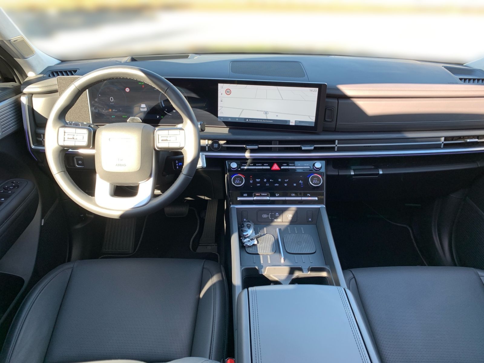 Fahrzeugabbildung Hyundai SANTA FE 1.6T-GDI Signature Hybrid 4WD Schiebeda