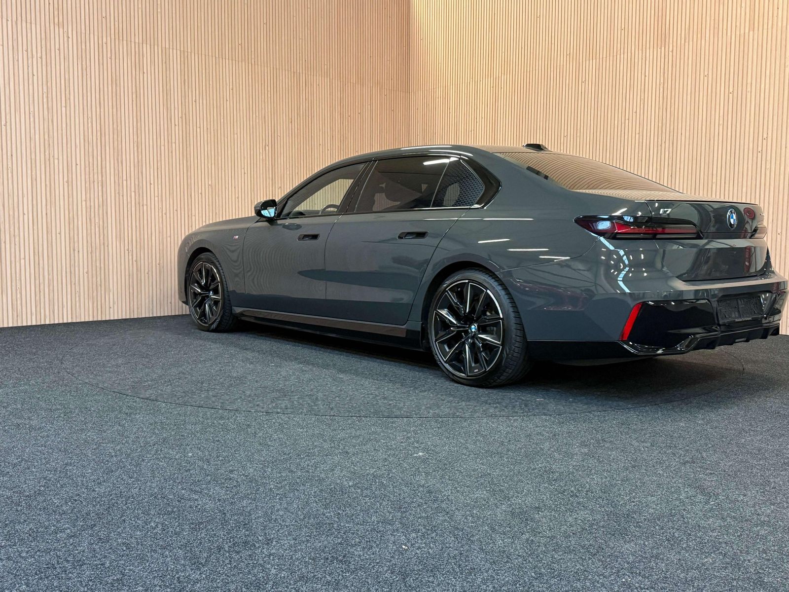 BMW i7 i7 101.7 kWh xDrive60| M-sportpakket|AHK|Sky  imagem 3