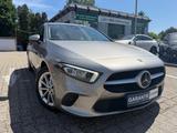 Mercedes-Benz A 220 4-MATIC APPLE MBUX DISTRONIC NAVI - silberne Mercedes-Benz A 220