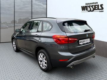 BMW X1 sDrive 20 i