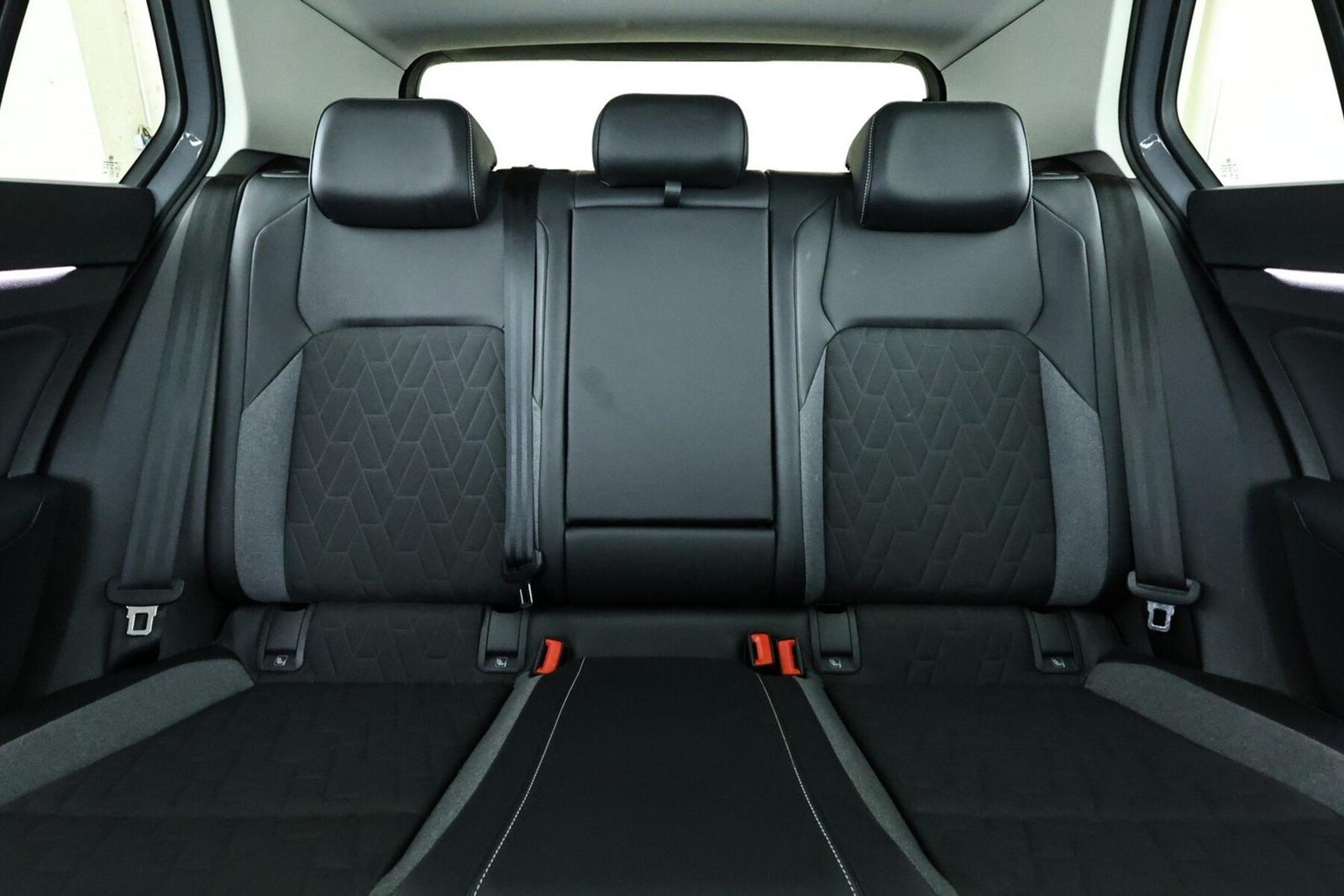 Volkswagen Golf VIII 2.0 TDI Goal LED ACC NAV SHZ LHZ AHK, миниатюра 16