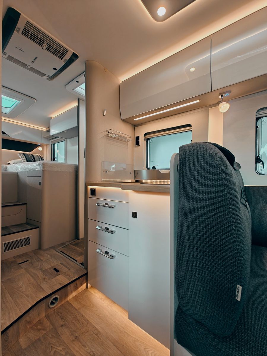 Fahrzeugabbildung HYMER / ERIBA / HYMERCAR TRAMP S 680 PREMIUM - 2025