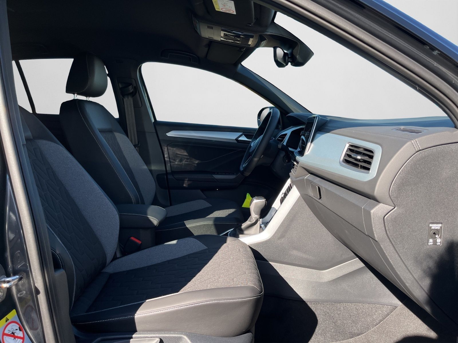 Volkswagen T-Roc - Bild 5
