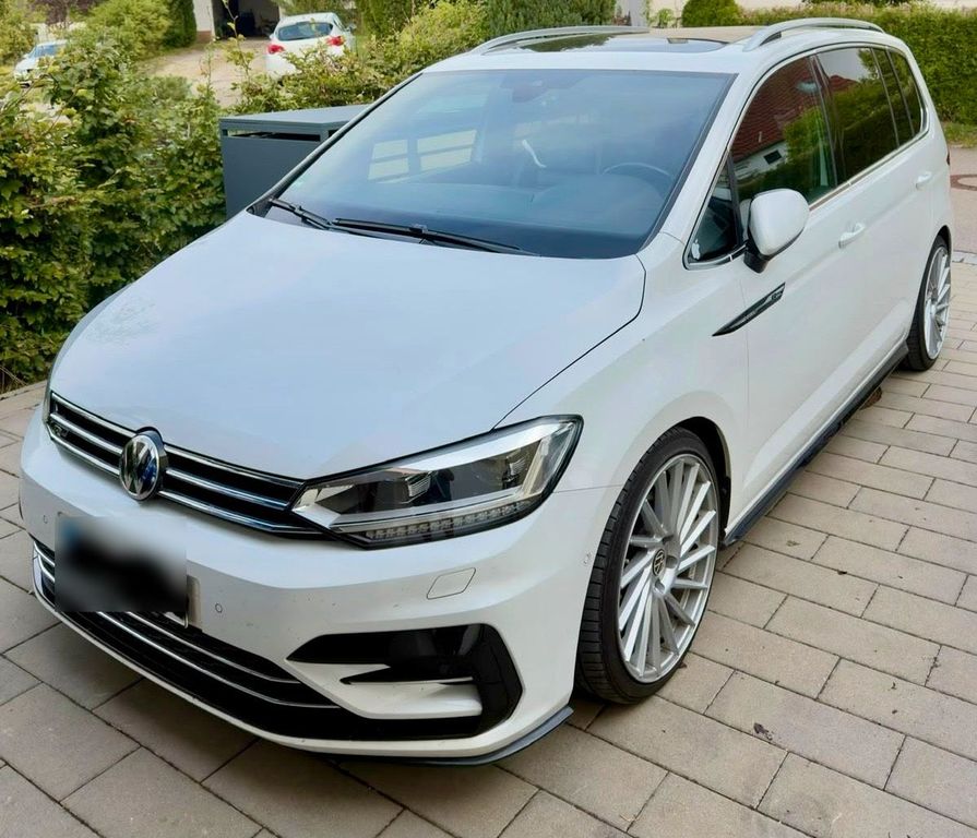 Image of Volkswagen Touran