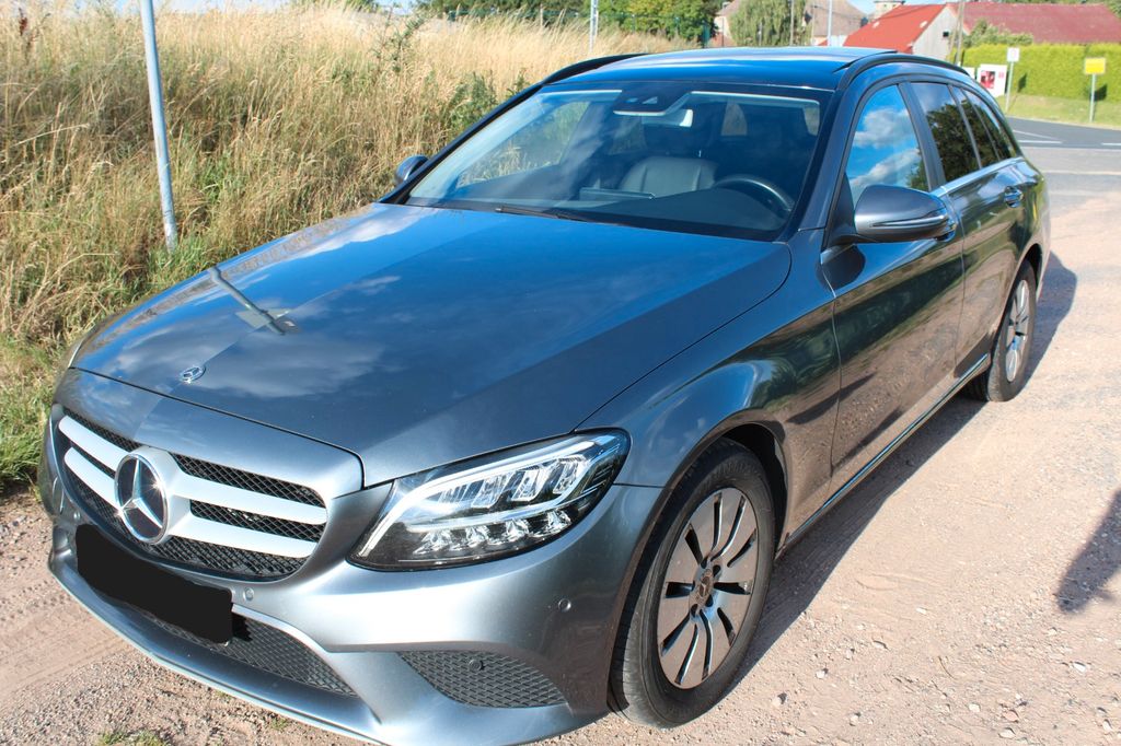 Image of Mercedes-Benz C 200
