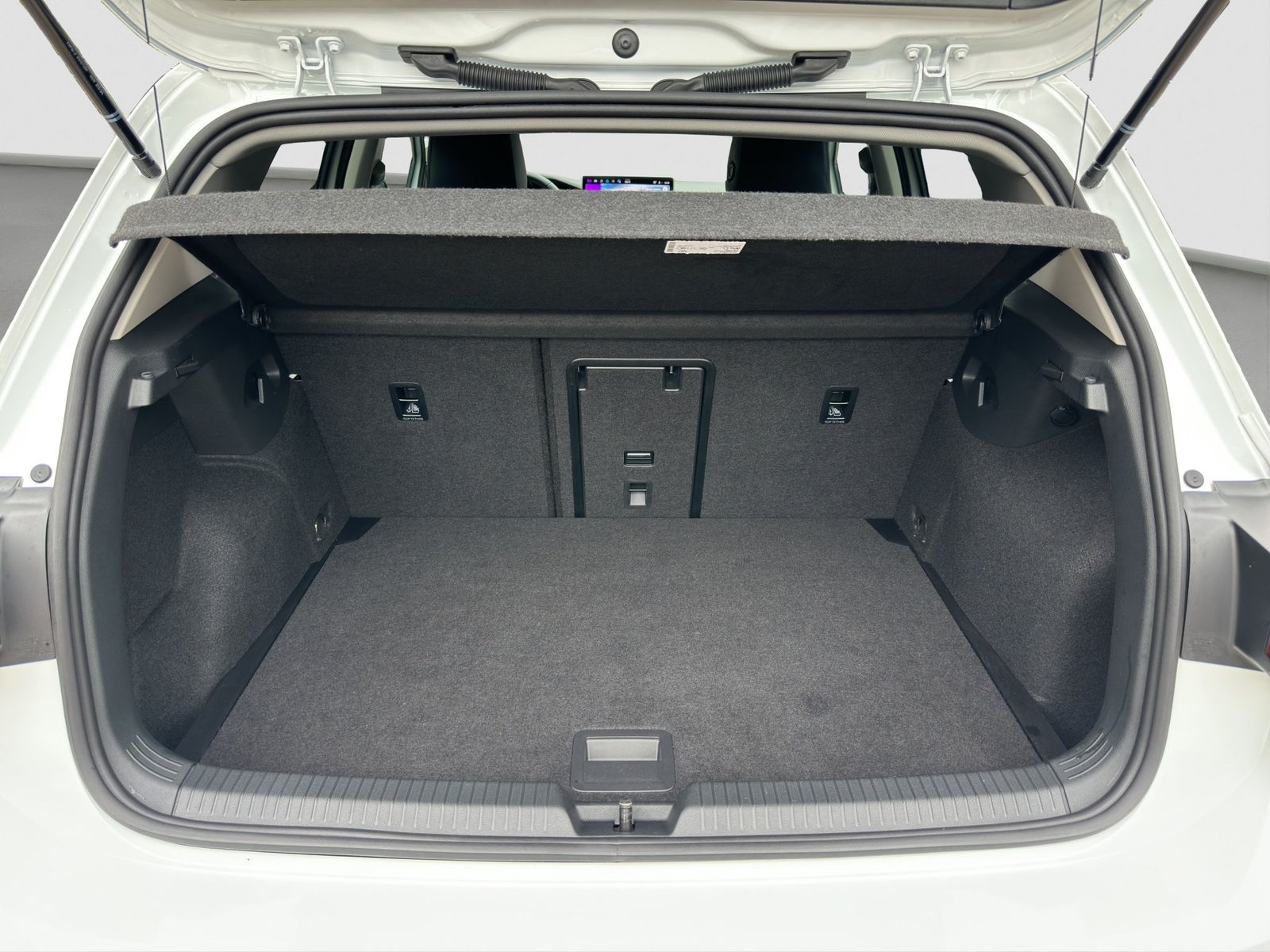 Volkswagen Golf - Bild 14