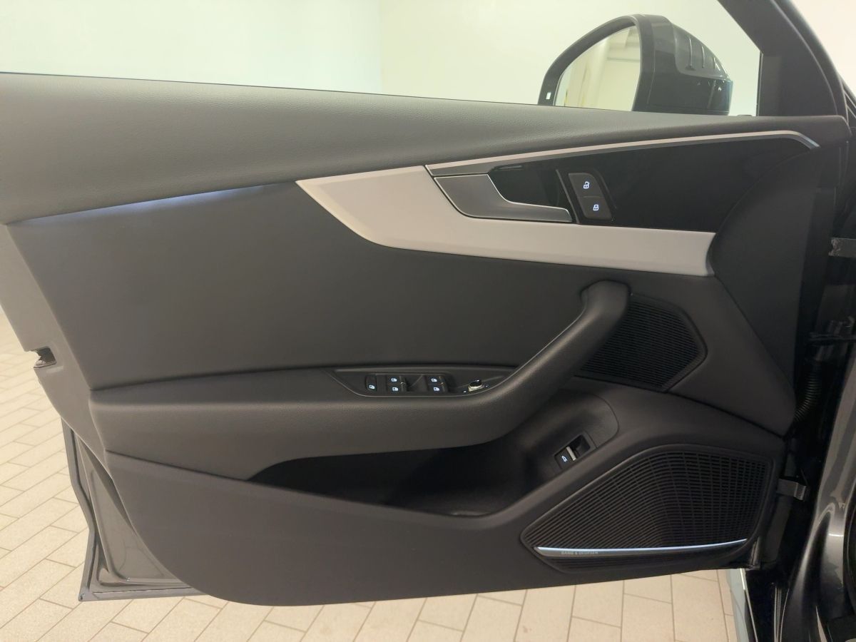 Audi A4 - Bild 17