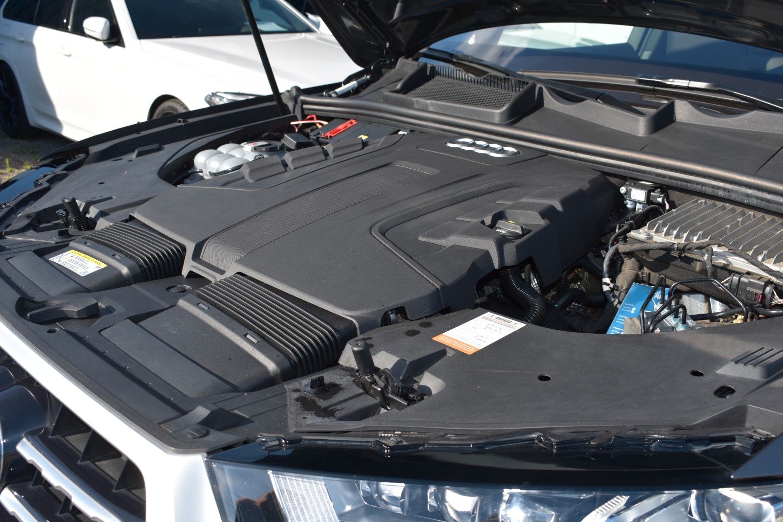 Fahrzeugabbildung Audi Q7 50 TDI quattro S Line/PANO/Night/7 Sitz/B&O