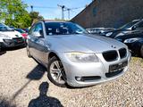 BMW 318 Baureihe 3 Touring 318i-KLIMATRONIK - BMW 318 aus 2009: Kombi, 318i