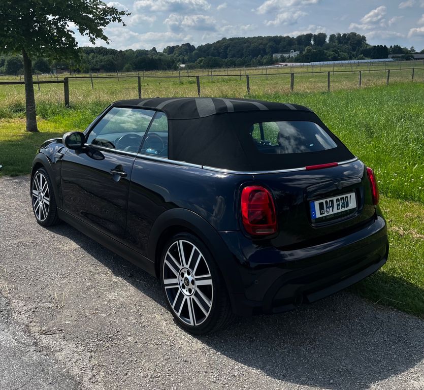 Image of MINI Cooper Cabrio