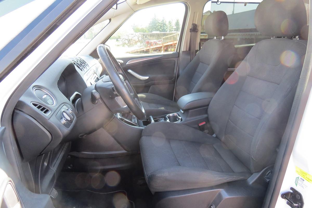 Ford S-MAX 2011 — photo 6