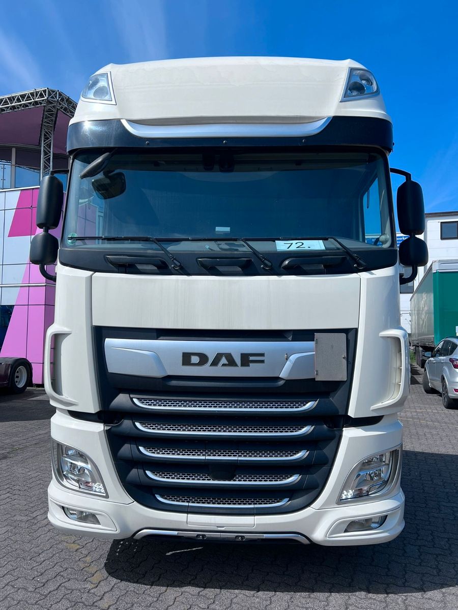 Fahrzeugabbildung DAF DAF 2 Stück SSC XF 480 FT, Intarder