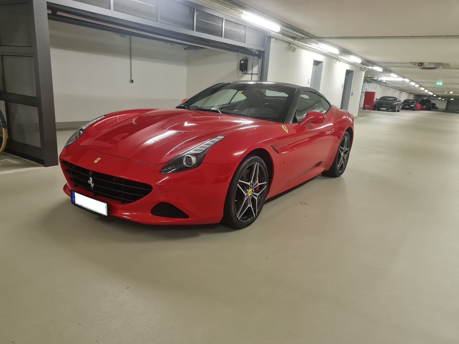 FERRARI California