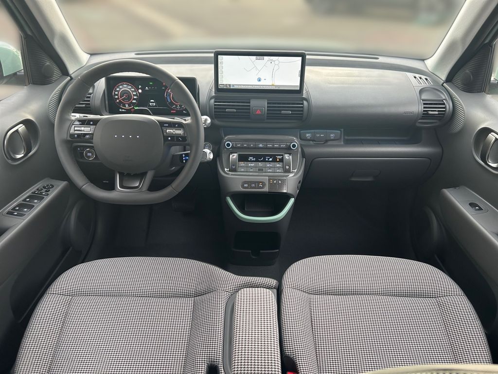 HYUNDAI INSTER